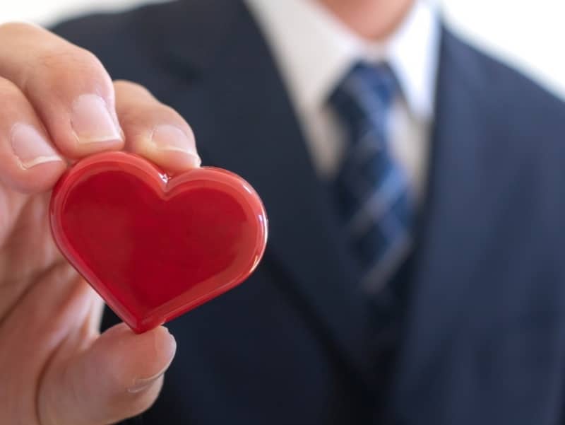 Điềm báo ngứa tai trái giờ Mùi