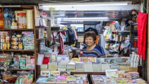 Mơ thấy cửa hàng tạp hóa đánh con gì? Ý nghĩa giấc mơ này