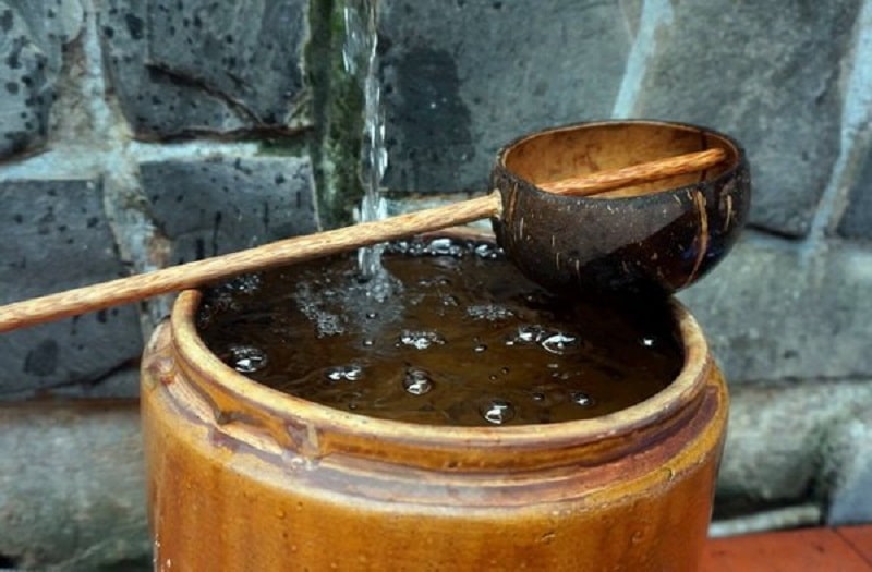 nam-mo-thay-cai-lu-dung-nuoc