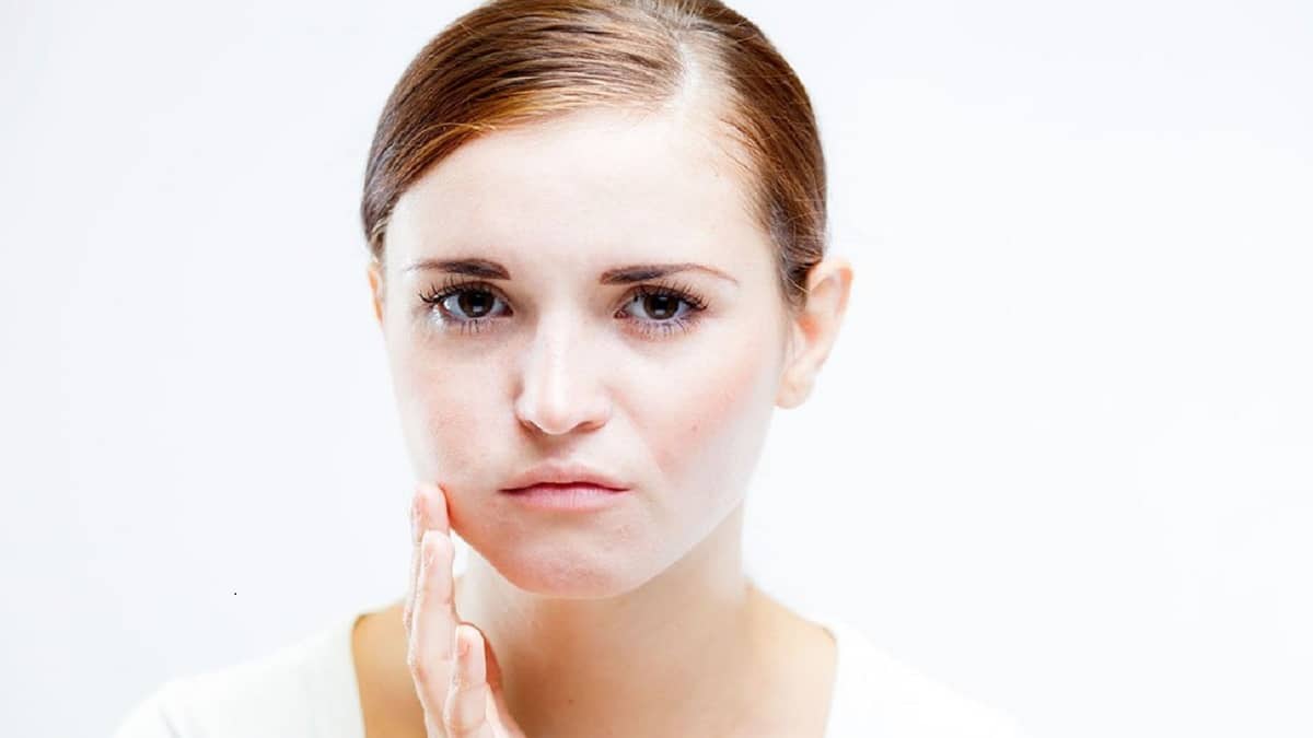Nằm mơ thấy mặt bị sưng đánh con gì? Ý nghĩa giấc mơ này